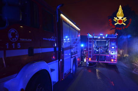 incendio-in-una-baita-all'alpe-devero-nella-notte-di-capodanno-–-quotidiano-piemontese