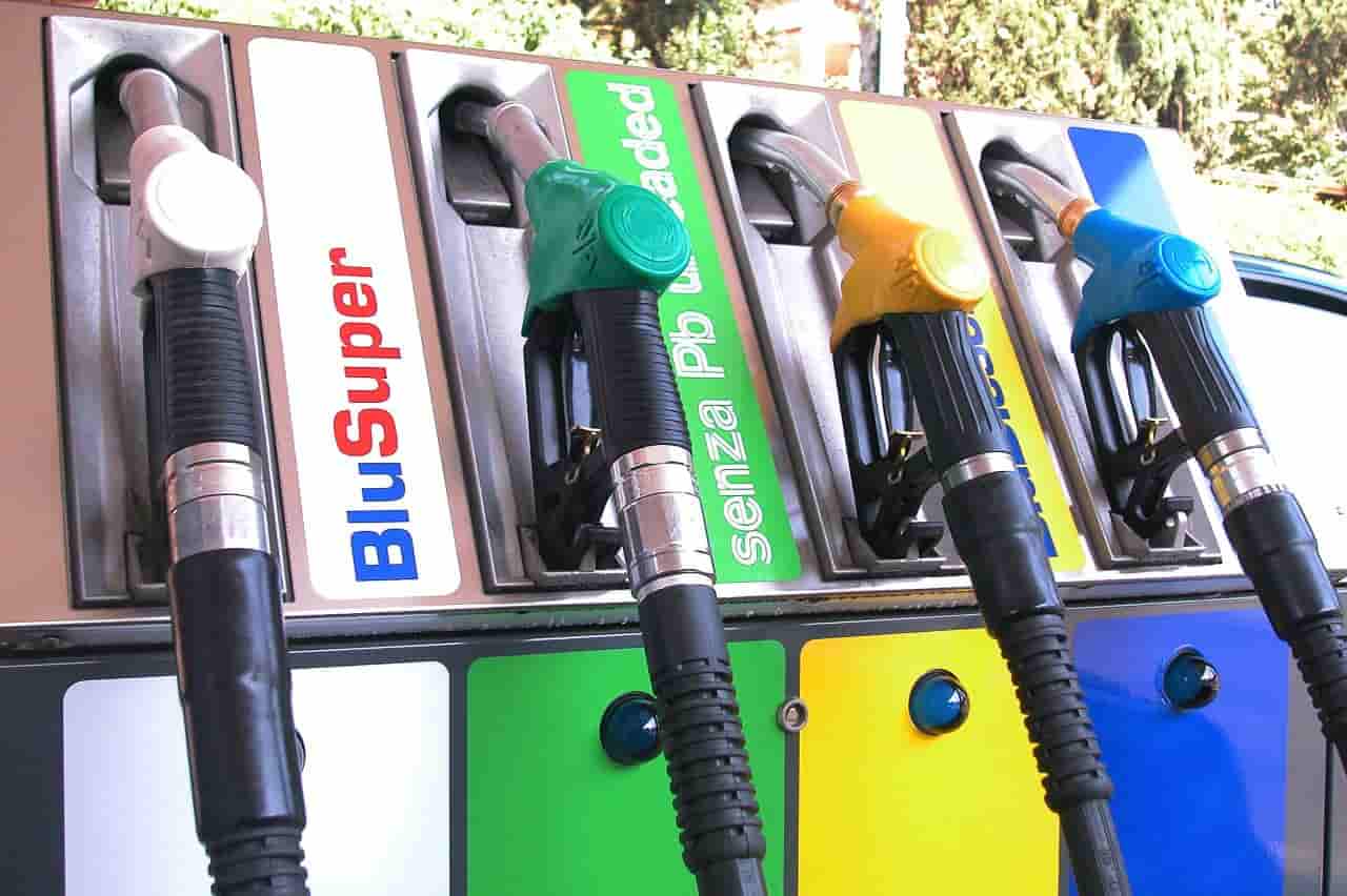 prezzo-benzina,-inizio-anno-da-incubo:-il-costo-con-i-nuovi-rincari