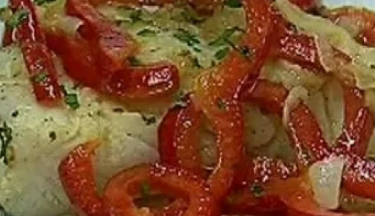 baccala-con-peperoni-arrostiti:-la-ricetta-facile-e-ricca-di-gusto