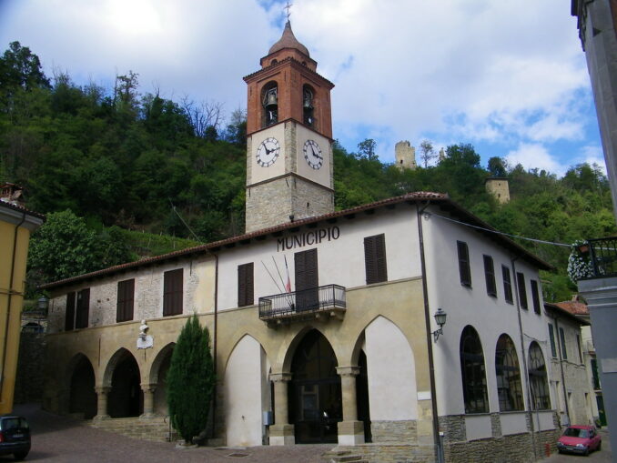 a-vesime-sara-consolidato-il-versante-della-collina-sopra-le-scuole