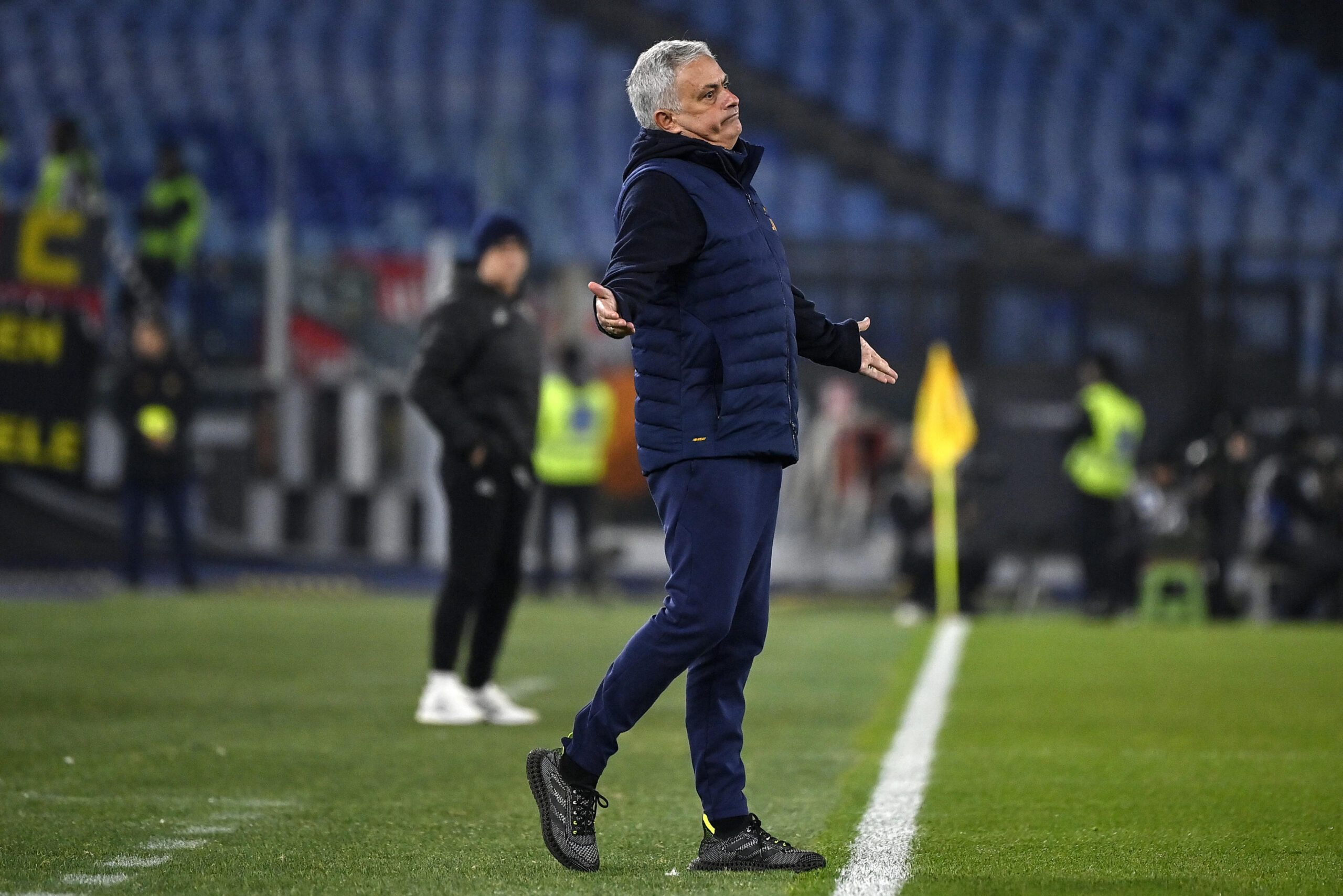 zaniolo-mourinho,-nessuno-spiraglio:-la-reazione-del-tecnico-della-roma-dopo-la-lettera-“per-la-pace”