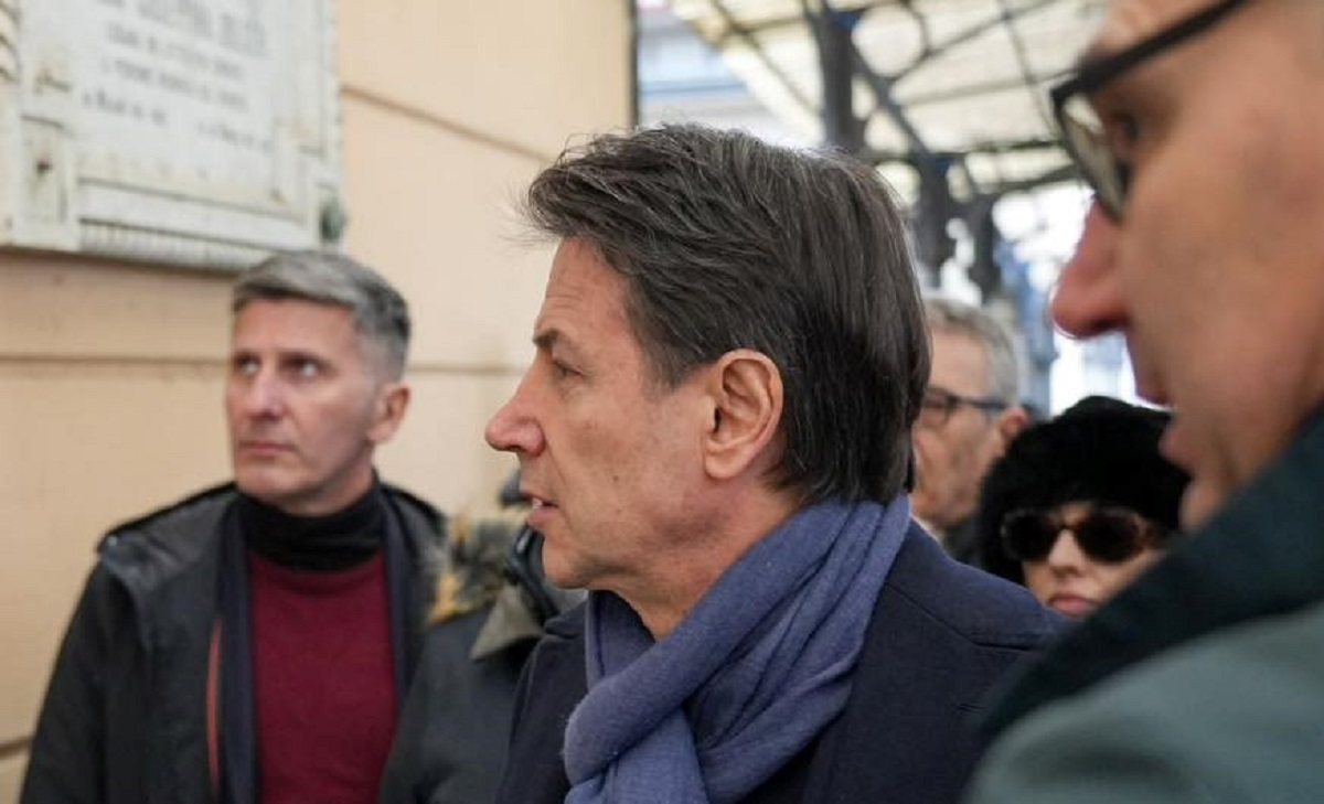 conte-su-delmastro-e-donzelli:-“creato-un-precedente-pericoloso”-|-notizie.it