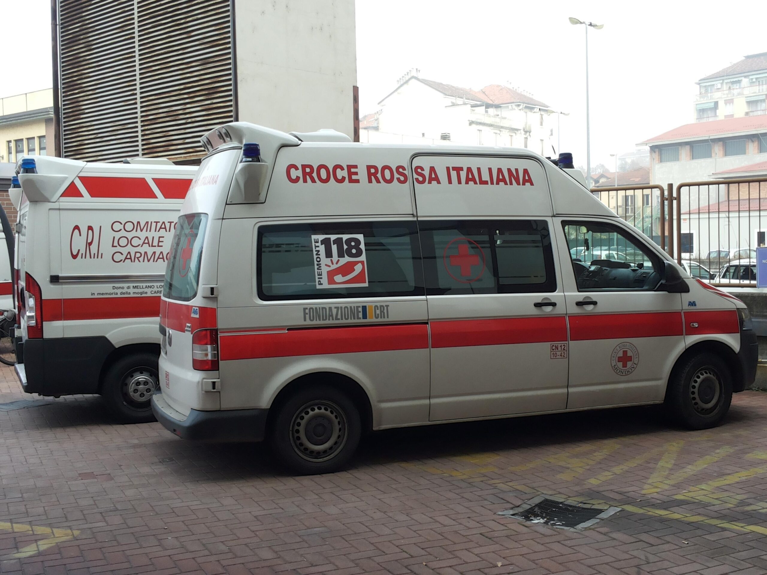 incidente-all'imbocco-delle-autostrade-a-moncalieri,-scontro-tra-autocarro-e-trattore:-un-ferito-–-quotidiano-piemontese